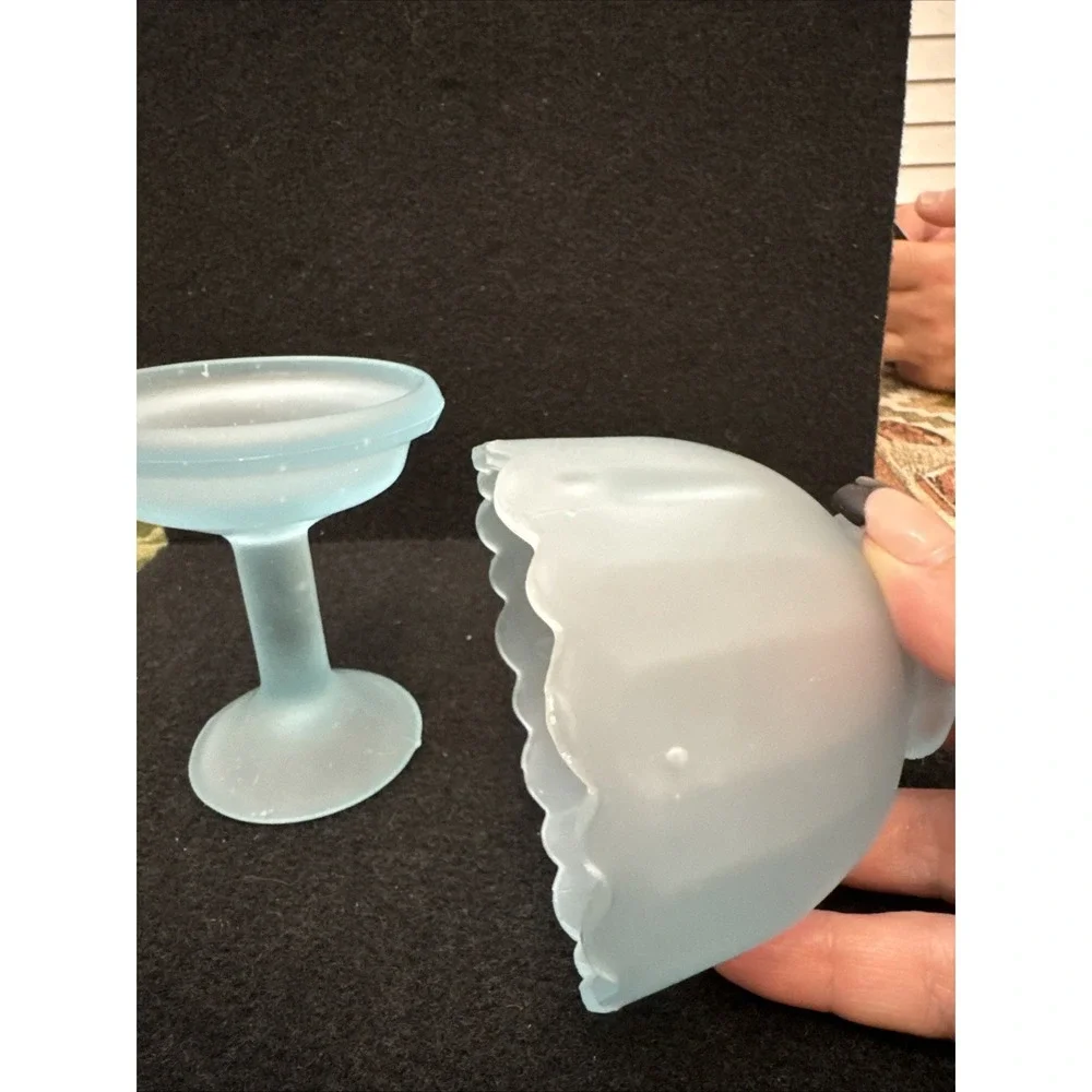 Westmoreland Vintage Baby Blue Frosted Glass 2-Piece Fairy Lamp 6